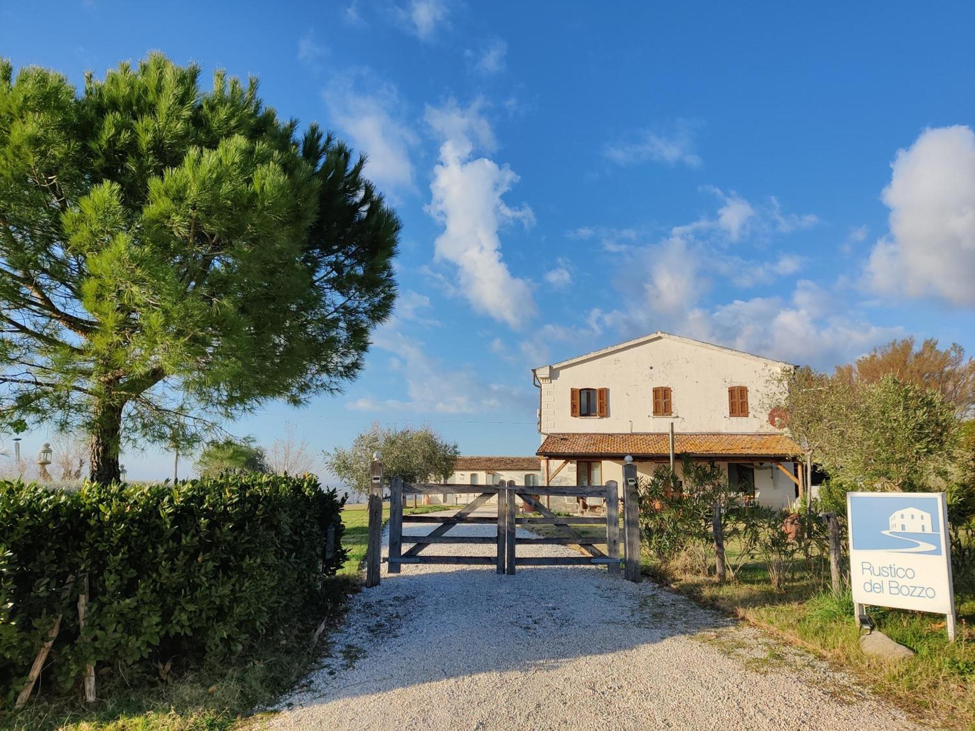 Rustico Del Bozzo Castelleone di Suasa Exterior foto