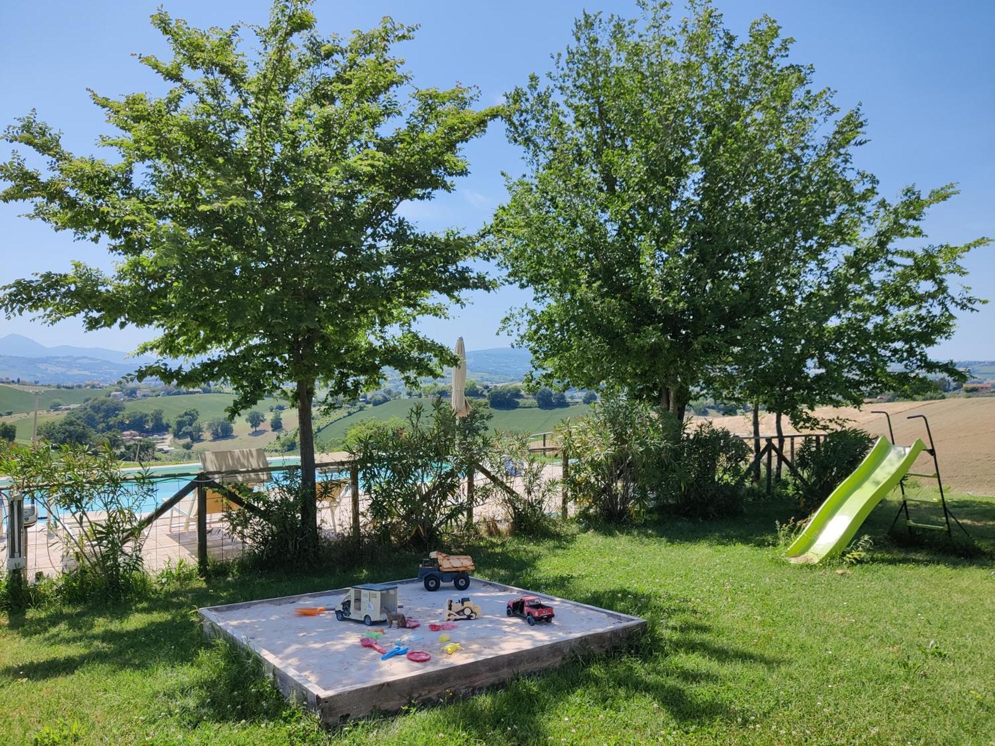 Rustico Del Bozzo Castelleone di Suasa Exterior foto