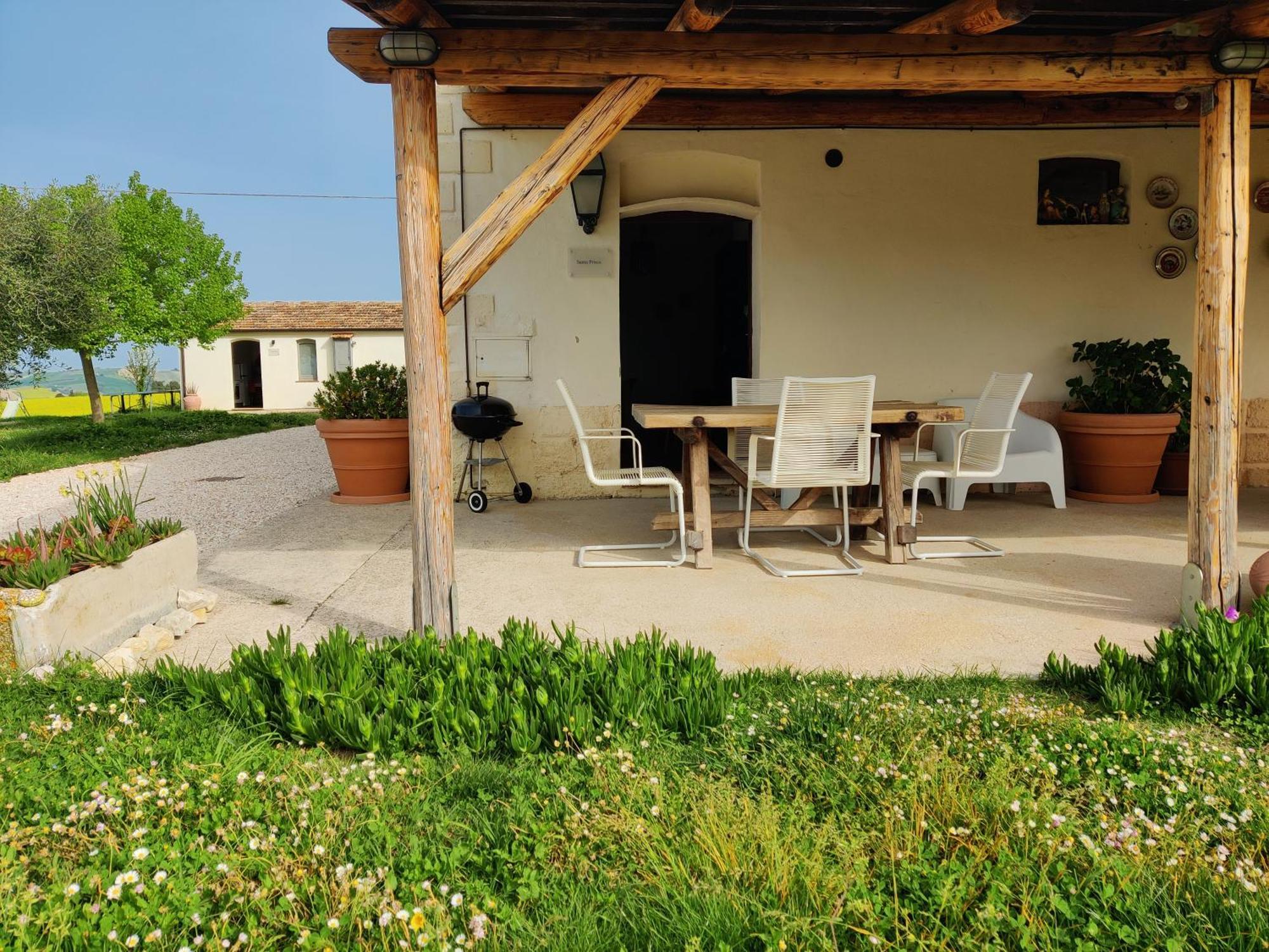Rustico Del Bozzo Castelleone di Suasa Exterior foto